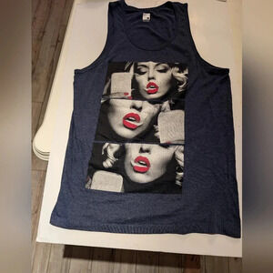 Marilyn Monroe sleeveless T-shirt  large